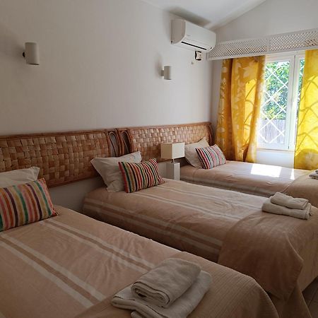 Villa 81 Amazing Villa In A Fantastic Location On Oura Beach Albufeira Eksteriør billede