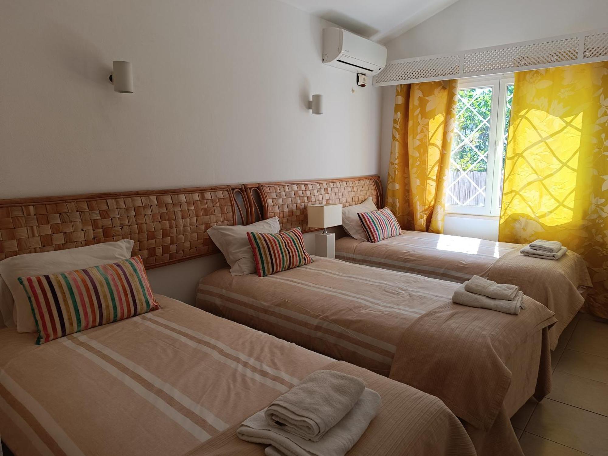 Villa 81 Amazing Villa In A Fantastic Location On Oura Beach Albufeira Eksteriør billede